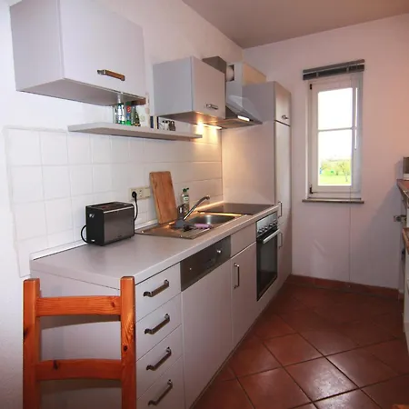 Blaues Haus, Putbus, Cleaning Included Apartamento Putbus