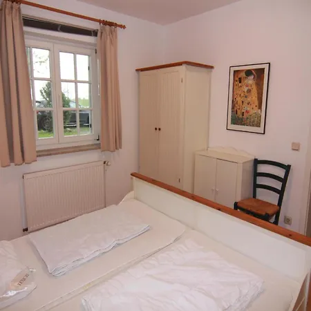 Blaues Haus, Putbus, Cleaning Included Apartamento