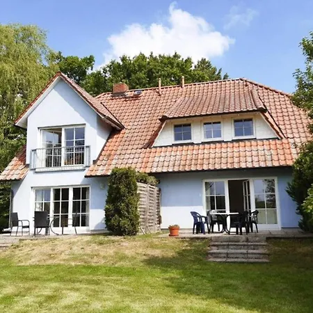 Blaues Haus, Putbus, Cleaning Included Apartamento *